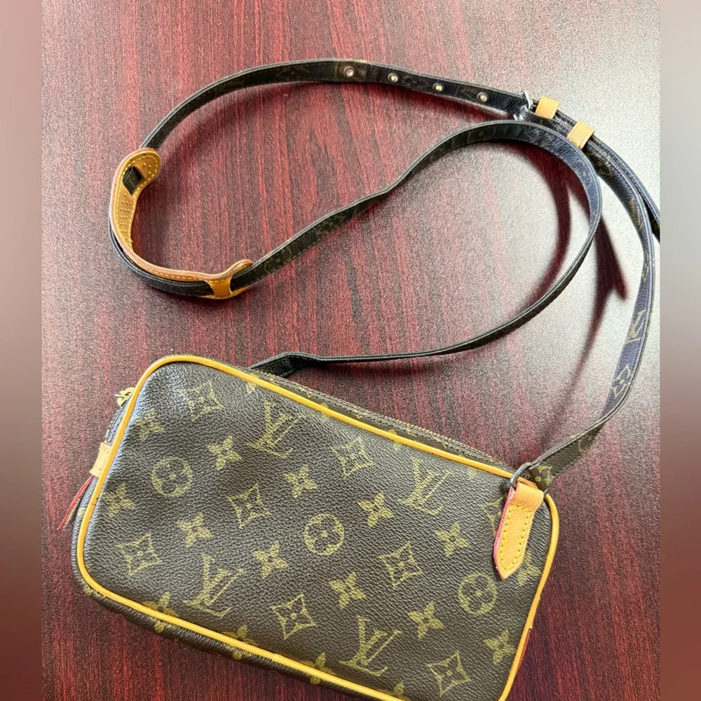 Louis Vuitton Pochette Marly Bandouliere Monogram